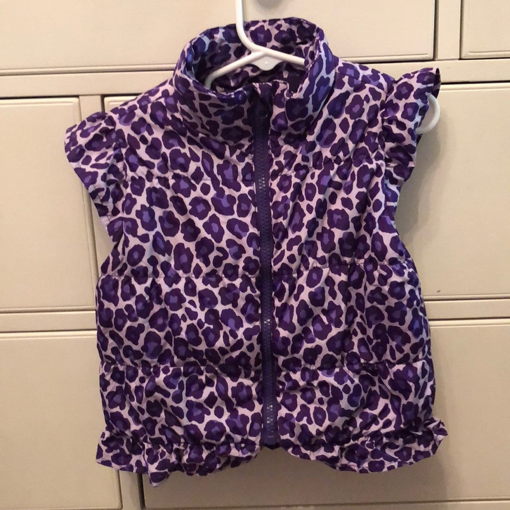 Girls puffy vest